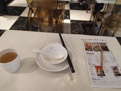 -新大咀港式茶餐厅(宝山万达店)