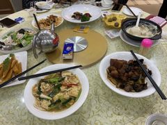 -鹏城人家海鲜酒家·23年老字号(较场尾店)