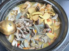 -野菌皇海景野生菌火锅(滨海大道店)