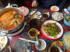 -弘烨 贵州酸汤 鱼火锅(东财店)