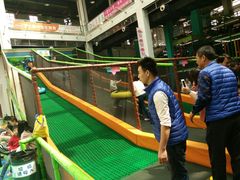 -蒙特利亲子乐园