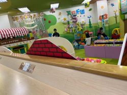 -莫莉幻想儿童乐园(哈尔滨王府井店)