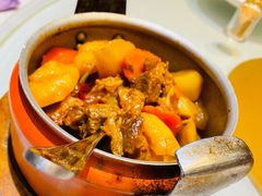 小锅牛肉焖土豆-撒拉花儿·新疆菜·清真(太阳宫店)