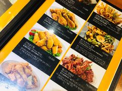 -BHC炸鸡(明洞总店)