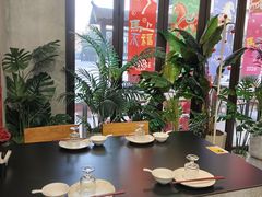 -红东阁东北菜烤肉酒馆(CROSS万象汇店)
