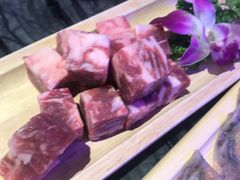 -热火朝天鲜切牛肉火锅(南强街巷店)