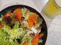 牛油果烟熏三文鱼沙拉-BE BRIGHT KITCHEN(正佳广场店)