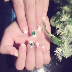 -EMILY艾枚莉美甲美睫·美颜·现磨咖啡