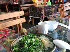 -泸沽肴(泸沽湖大洛水村农村信用社旁店)