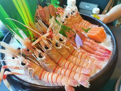 -万岛日本料理铁板烧(万泰国际店)