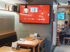 大堂-小乾杯串店•16年沈阳烧烤(文安路店)