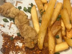 薯条配小酥肉-蘑界·野生菌火锅(深业上城店)