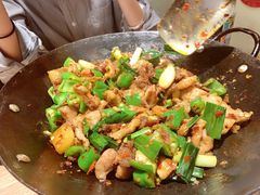 -聚鑫朋酸菜肥肠(文艺路口店)