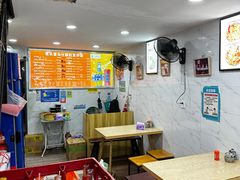 -老头爱马仕酸豇豆炒饭(丰富路店)