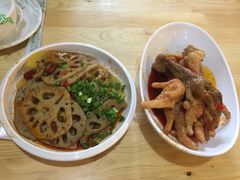 -二孃鸡爪爪(东郊记忆店)