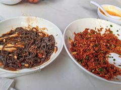 -巷子宽·酸菜鱼(迪士尼小镇店)