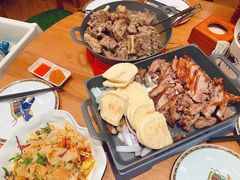 蒙古烤羊腿-九十九顶毡房(阜石路店)