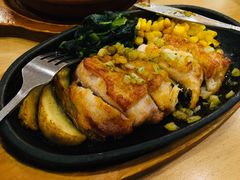 莫利塞风味蒜香鸡排-萨莉亚意式餐厅(特力时尚汇店)