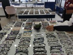 -三叶眼镜城·好视力眼镜店