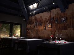 -弦月窗LUNETTE BY AMANDA(复兴路店)