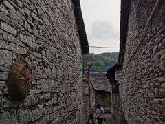 -高荡千年布依古寨旅游景区