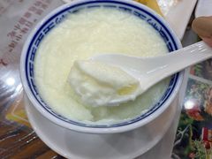 招牌传统双皮奶-周大娘牛乳(旧寨古村总店)