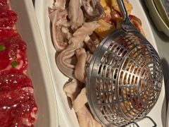 -尚尚仙·酸汤猪手·猪肚鸡火锅(华联万柳购物中心店)