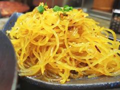 匠心功夫拌土豆丝-破瓦寒窑·地摊烤羊排