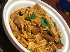 -万小金辣椒炒肉(抚河南路店)