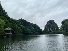 -星湖旅游景区七星岩