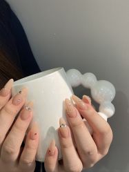 -古啦啦·自助美甲美睫