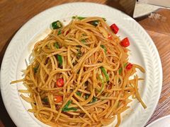 -肆海小川菜酒馆Wine Bistro (青年路店)