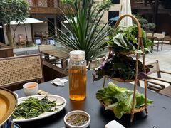 -华冠悠岚·庭院餐厅(青城后山店)