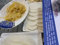 -楼外楼大刀肉传统火锅居(繁荣路店)