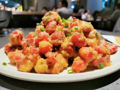 咸蛋黄焗虾球-一棠龙虾•王牌虾球(楚河汉街店)
