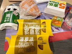 -麦当劳(展览路店)