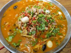 鲜锅兔-盐与味葱葱鲫鱼•自贡菜江湖菜(春熙店)