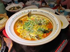 -魏铭鱼头捞饭(晋阳路店)