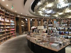 -覔书店(壹方城店)