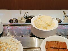 -龍歌自助小火锅(市北CBD万达店)