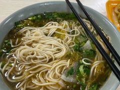 酸菜牛肉拉面-天津大学学五食堂连岗餐饮