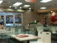 -肯德基(平江新城店)