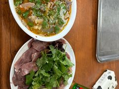 -春雨羊汤店(广开四马路总店)