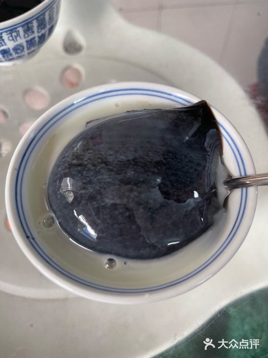 五福堂龟苓膏(河东北山店)炼奶龟苓膏图片