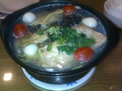201109091948-三鞭一花·独一处·元英砂锅(海光寺店)