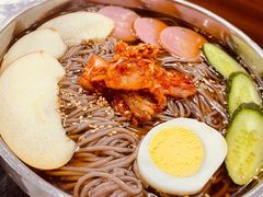正宗朝鲜族大冷面-朴小妹人参鸡汤火锅(长白山万达店)