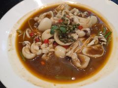 -香山湖家家宴(中山陵店)