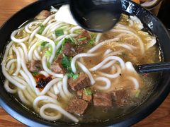 -鑫花溪牛肉米粉(文星广场店)