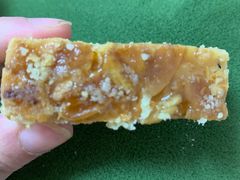 -上海哈尔滨食品厂(浦商百货昌里店)