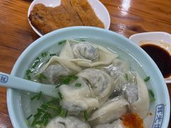 -潘国仙耳光馄饨(黄家阙路店)